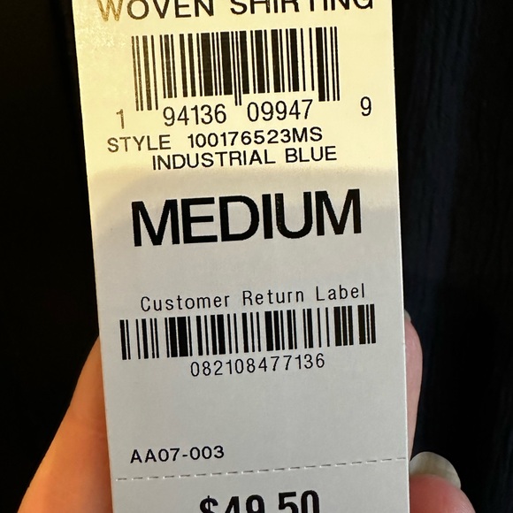 * New with tags* Style and company cap sleeve shirt with tie v neck. - Picture 3 of 3